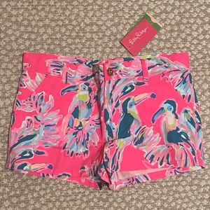 TOUCAN PATTERNED LILLY PULITZER SHORTS